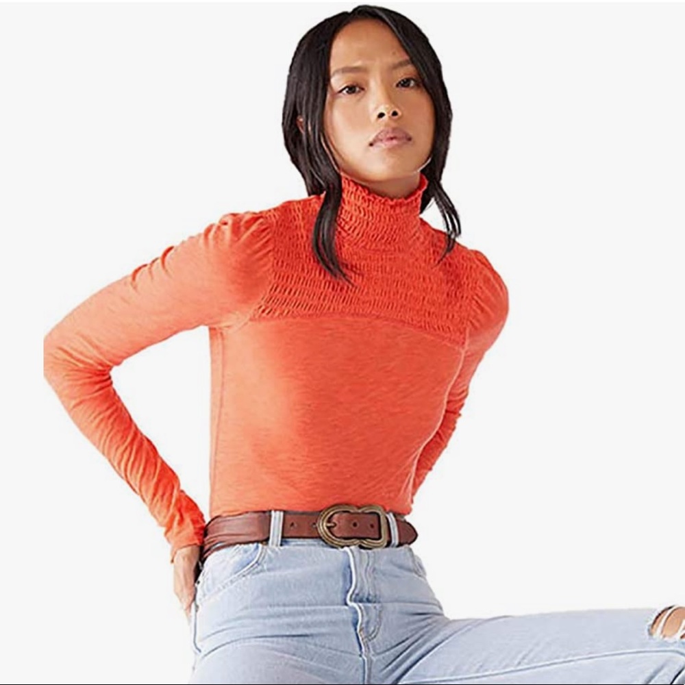 NWT Free People Caroline Gathered Turtleneck S in Flame